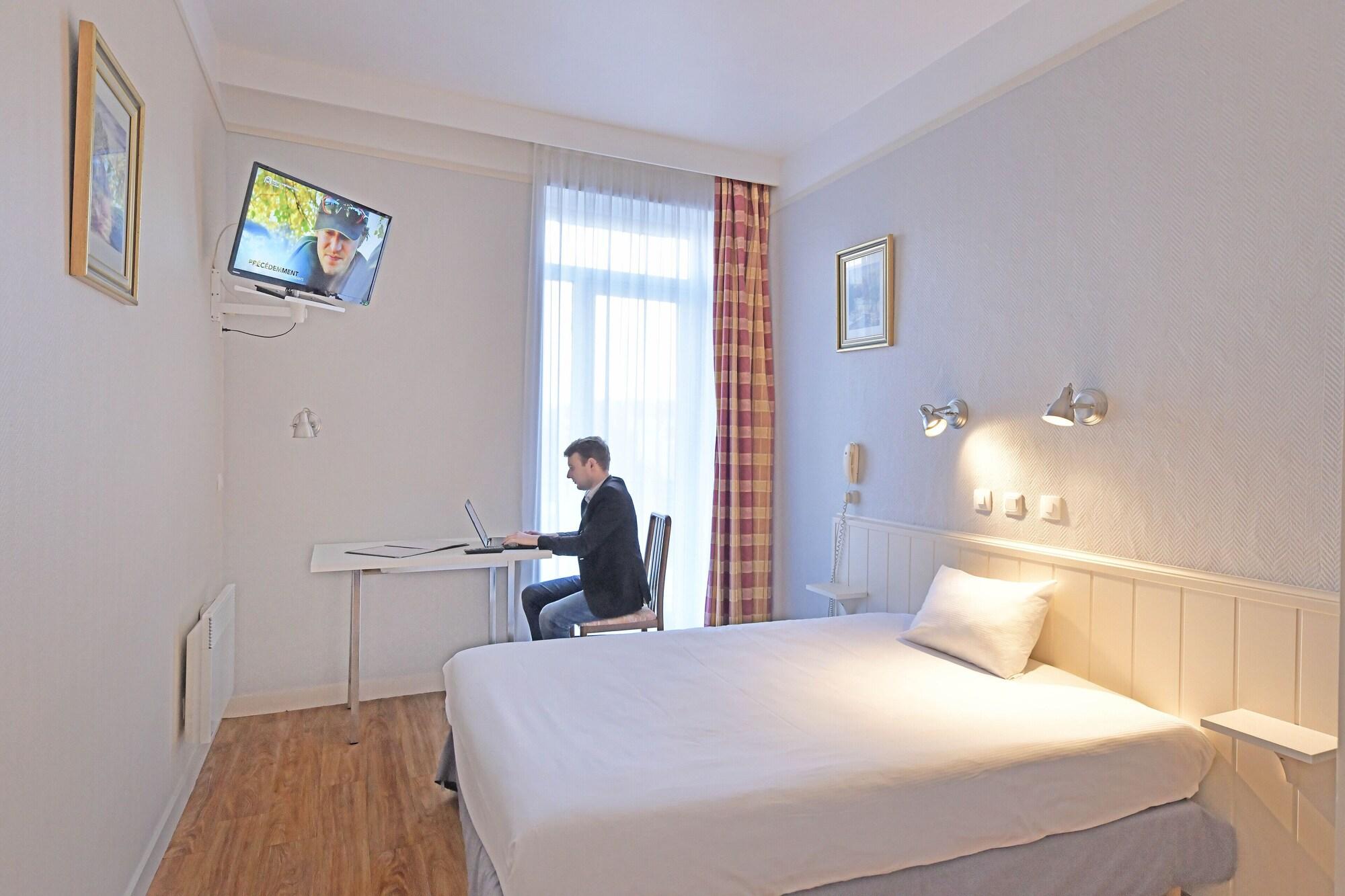 Hotel Saint Andre Gare Sncf Clermont-Ferrand Eksteriør billede