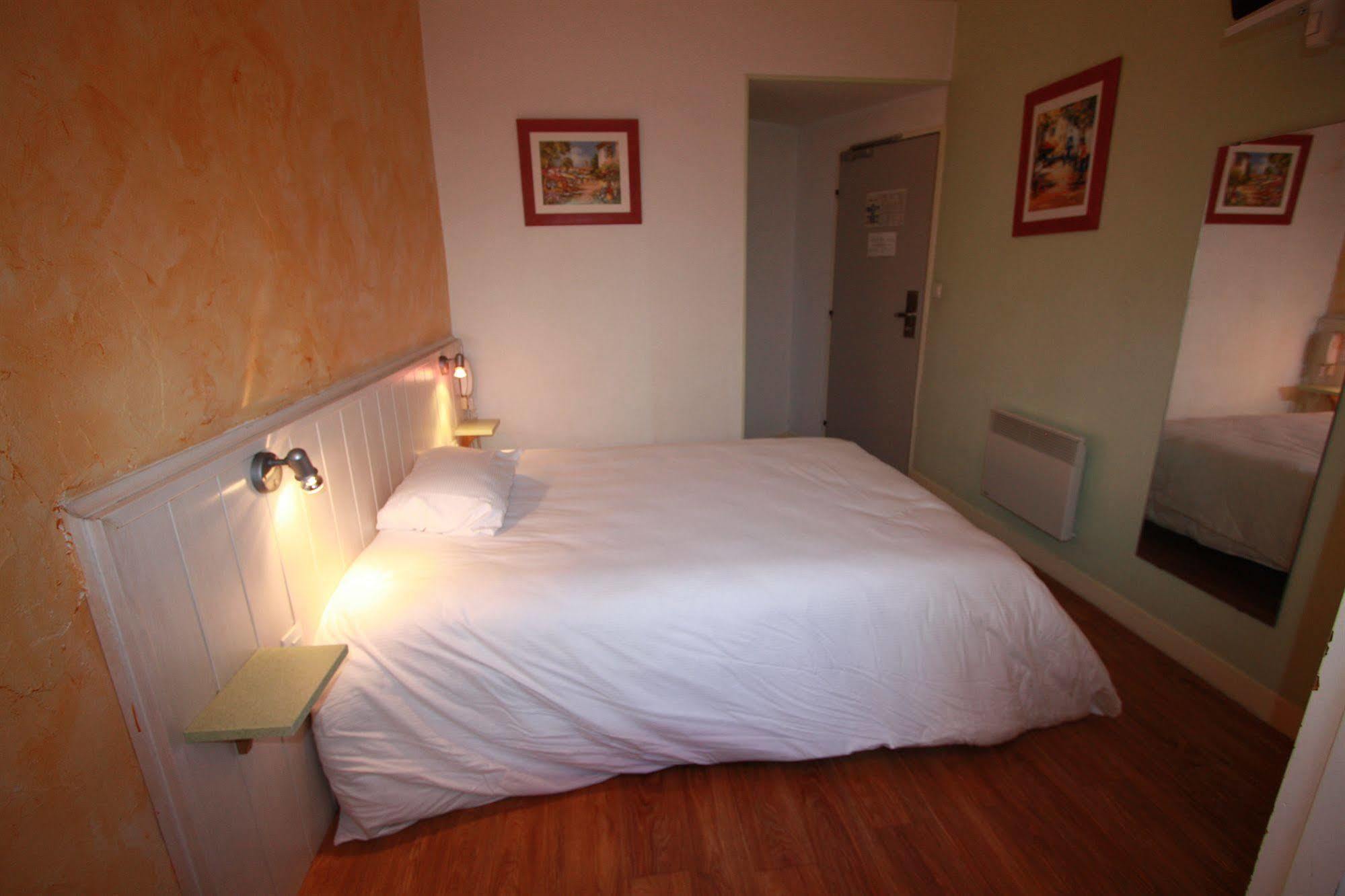 Hotel Saint Andre Gare Sncf Clermont-Ferrand Eksteriør billede